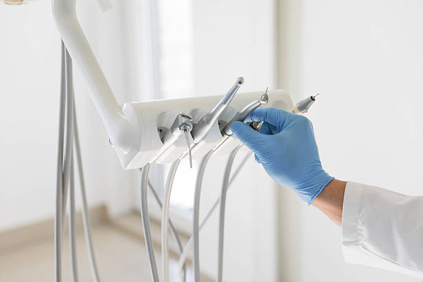 24/7 Emergency Dental Implants experts in Trenton, MI
